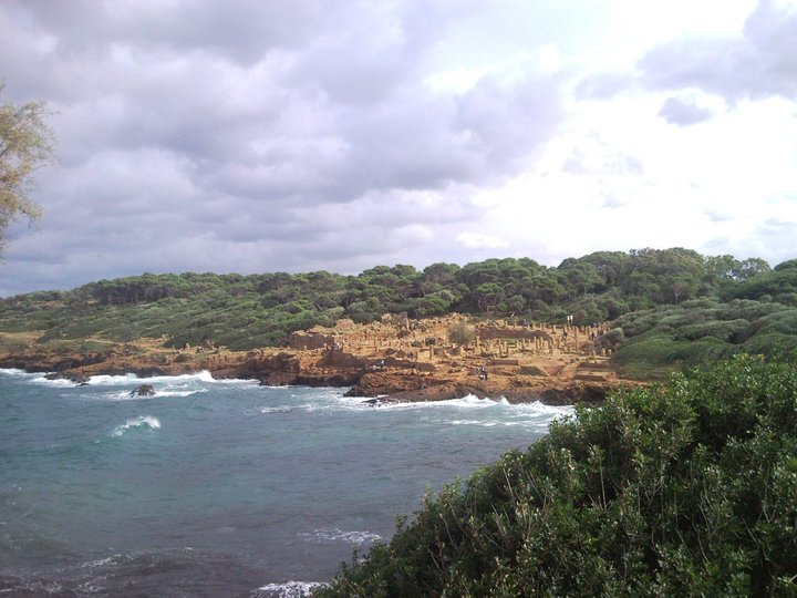 The Roman ruins at Tipasa on the Algerian coast, the setting of Camus's essay Nuptials